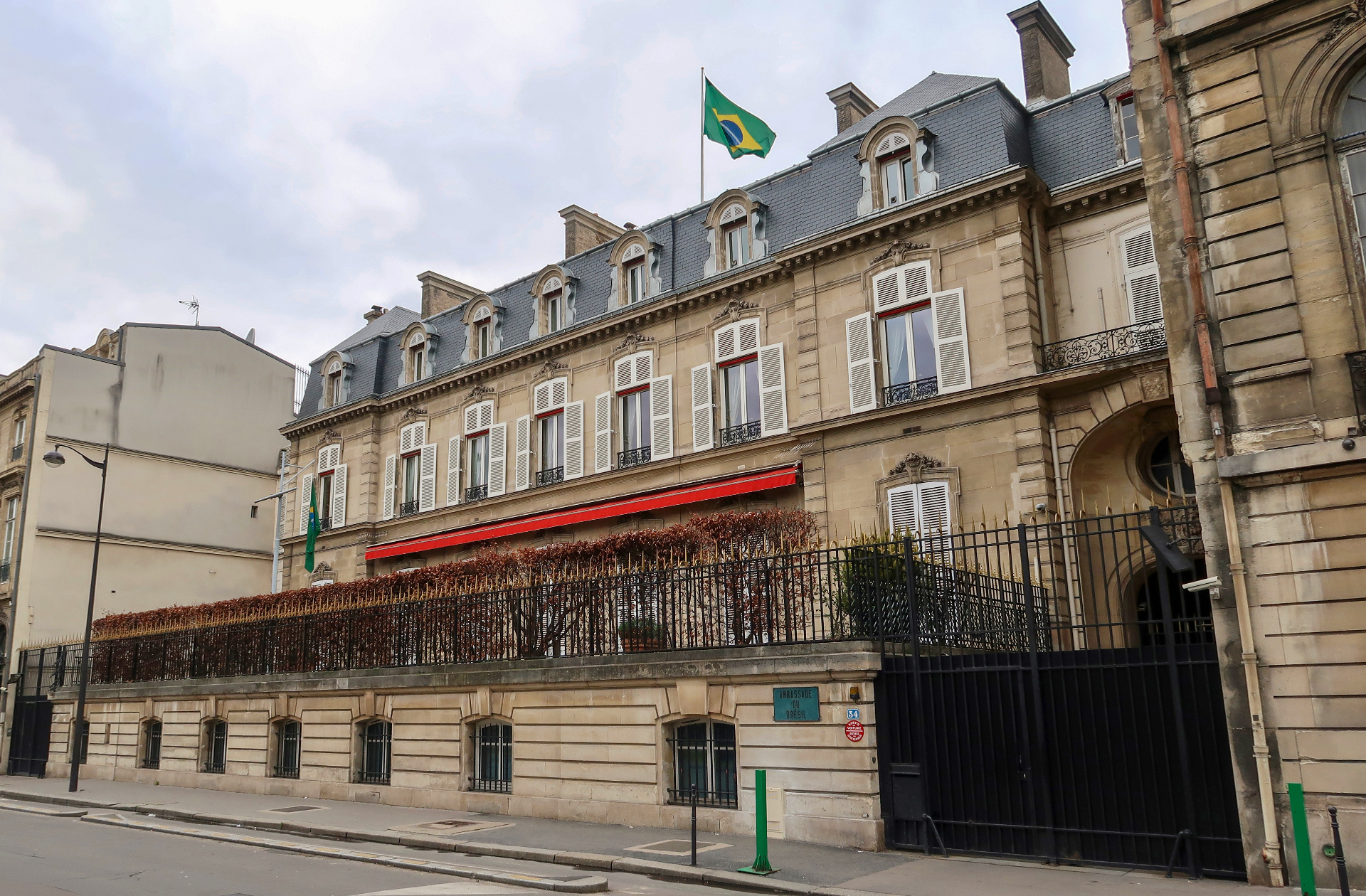 Embassy of Brazil in France